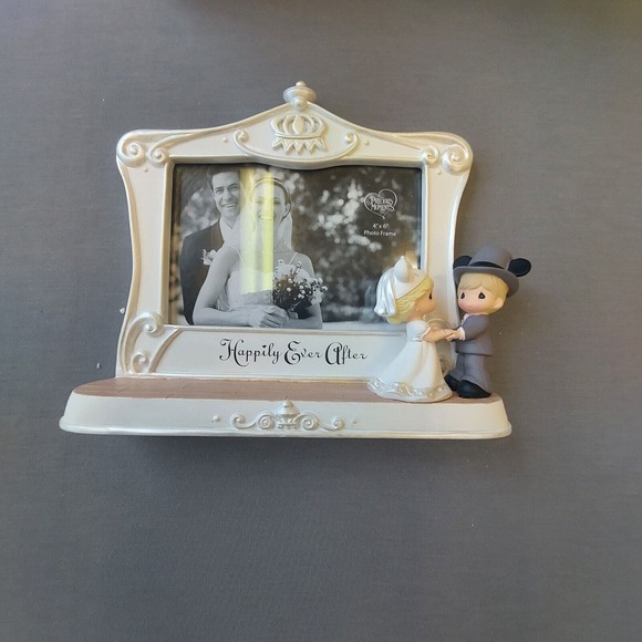 Precious Moments Mickey Mouse Bride And Groom Frame Happily Ever After NIB - Picture 4 of 6